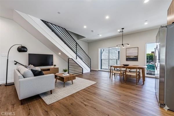 4 bedrooms apartment for rent in Mid City - Central Los Angeles, Los Angeles