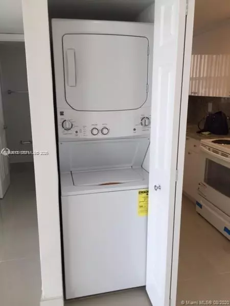 1 bedroom apartment for rent in Westchester FL - Miami Dade, Miami