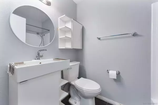 2 bedrooms apartment for rent in Miramar - North SD, San Diego