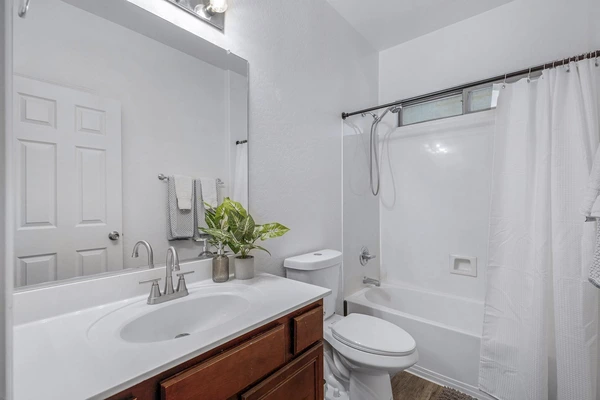 Coliving in Queen Creek - SE Valley, Phoenix