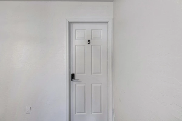 Coliving in Queen Creek - SE Valley, Phoenix