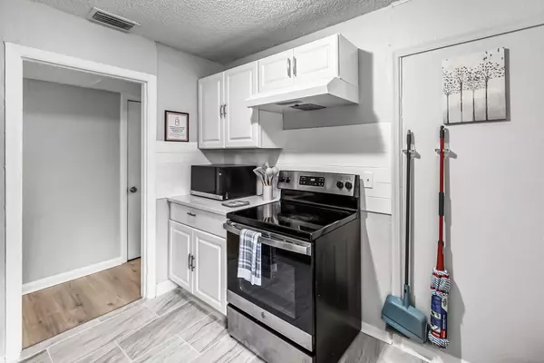 Coliving in Lake Forest - Northside, Jacksonville