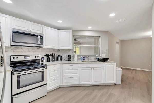 Coliving in Ybor City - Central Tampa, Tampa