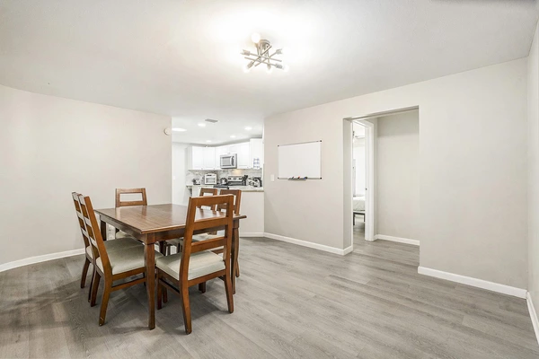 Coliving in Ybor City - Central Tampa, Tampa