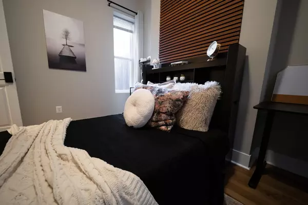 Coliving in Fells Point - Baltimore Metro Area, Washington DC