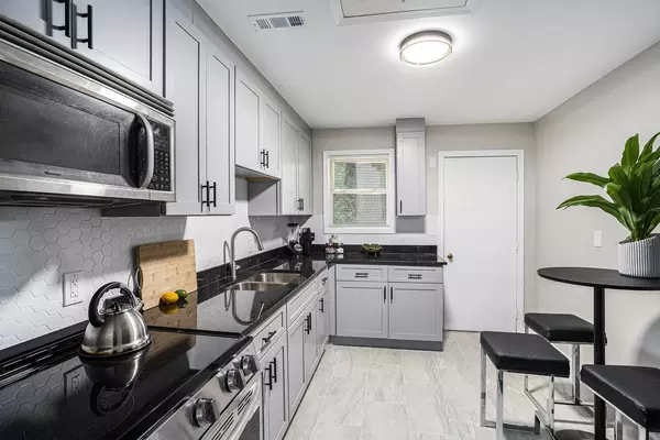 Coliving in Grove Park - West Atl, Atlanta