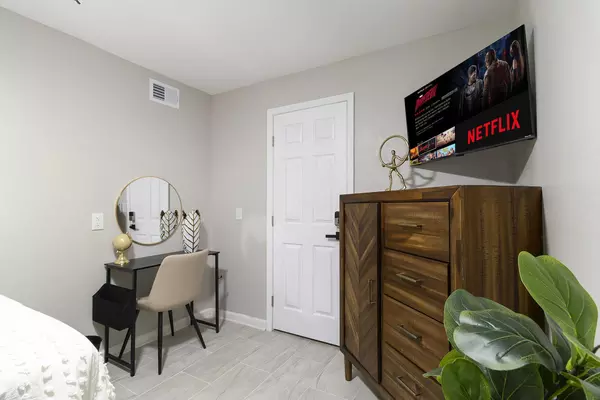 Coliving in Grove Park - West Atl, Atlanta