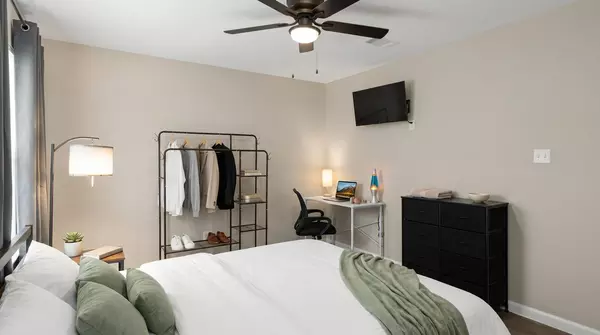 Coliving in Wolf Creek - Sw Dallas, Dallas