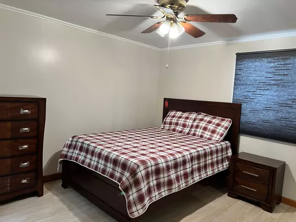 Coliving in Carson - The Harbor, Los Angeles