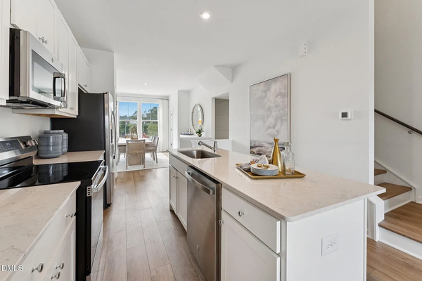 Coliving in Renaissance Park - South Raleigh, Raleigh