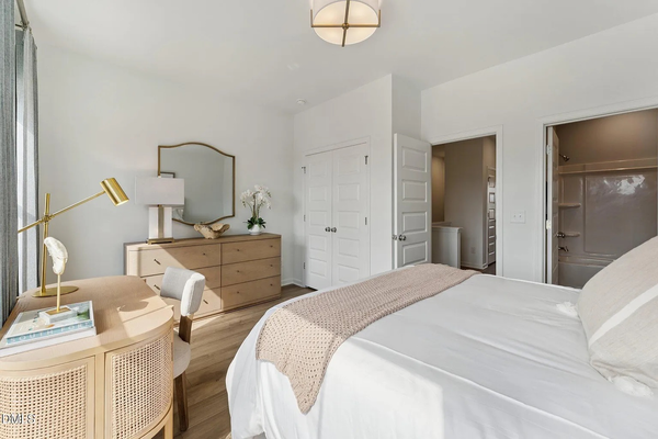 Coliving in Renaissance Park - South Raleigh, Raleigh