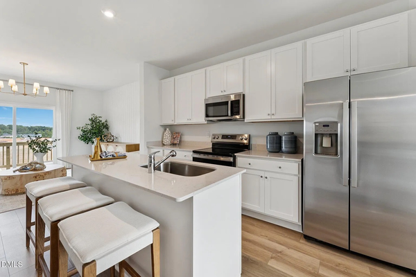 Coliving in Renaissance Park - South Raleigh, Raleigh