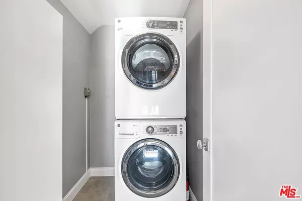 2 bedrooms apartment for rent in Beverlywood - Westside / South Bay, Los Angeles