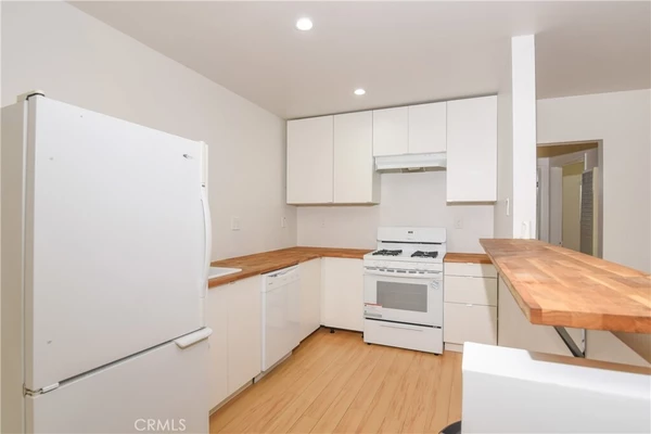 2 bedrooms apartment for rent in Brentwood - Westside / South Bay, Los Angeles