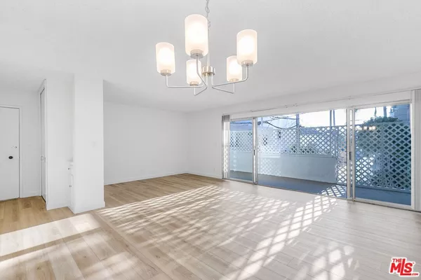 2 bedrooms apartment for rent in Brentwood - Westside / South Bay, Los Angeles