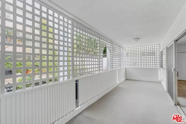 2 bedrooms apartment for rent in Brentwood - Westside / South Bay, Los Angeles