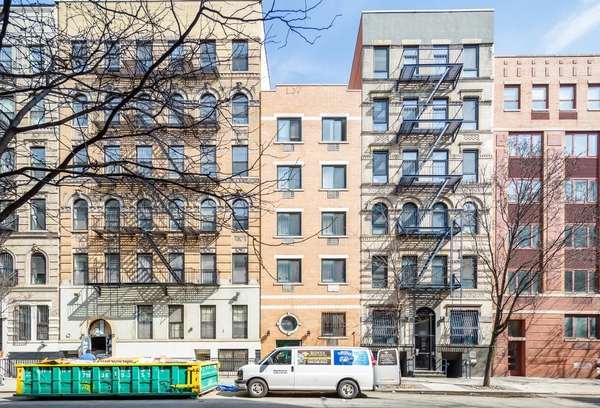 Coliving in Alphabet City - Manhattan, New York