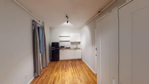 Studio Apartment for rent in Midtown West - Manhattan, New York