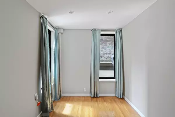 Coliving in Alphabet City - Manhattan, New York
