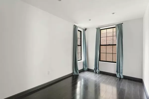 Coliving in Alphabet City - Manhattan, New York