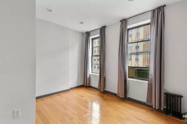 Coliving in Alphabet City - Manhattan, New York