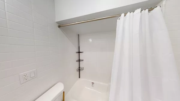 Coliving in Ditmas / Steinway - Queens, New York