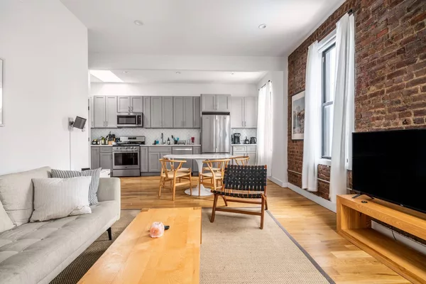 Coliving in Ridgewood - Queens, New York