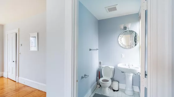 Coliving in Newton - Metro Area, Boston