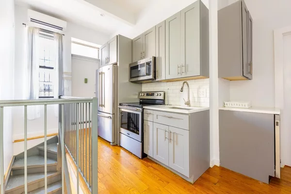 Coliving in Ridgewood - Queens, New York