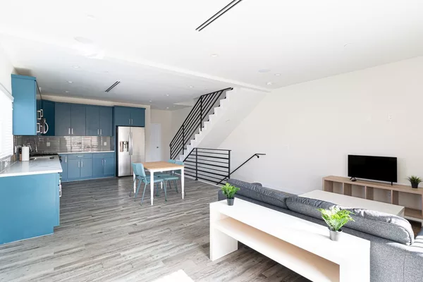 Coliving in Chinatown LA - Central Los Angeles, Los Angeles