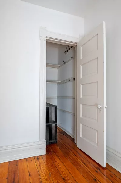 Coliving in Roscoe Village - North Side, Chicago