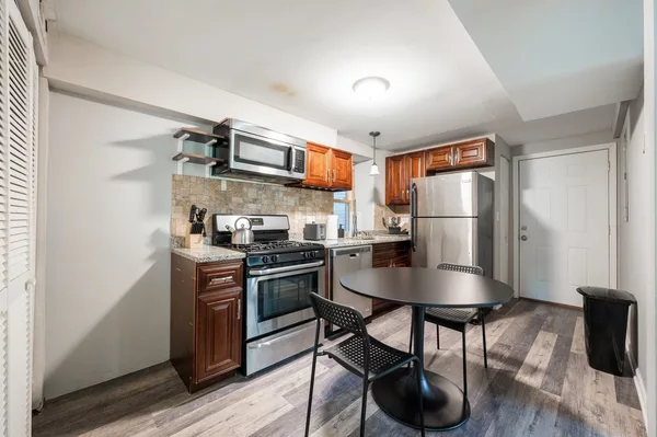 Coliving in Logan Square - North Side, Chicago