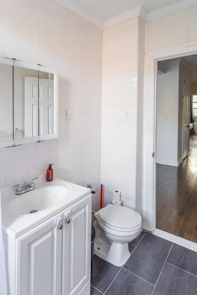 Coliving in Ditmas / Steinway - Queens, New York