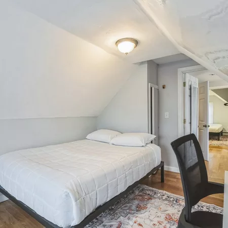 Coliving in Ward Two - Somerville, Boston