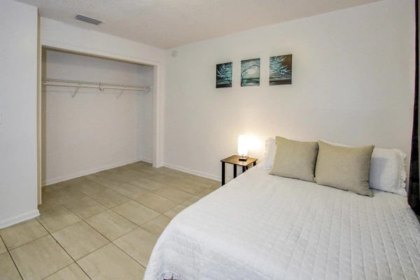 Coliving in University Square - North Tampa, Tampa