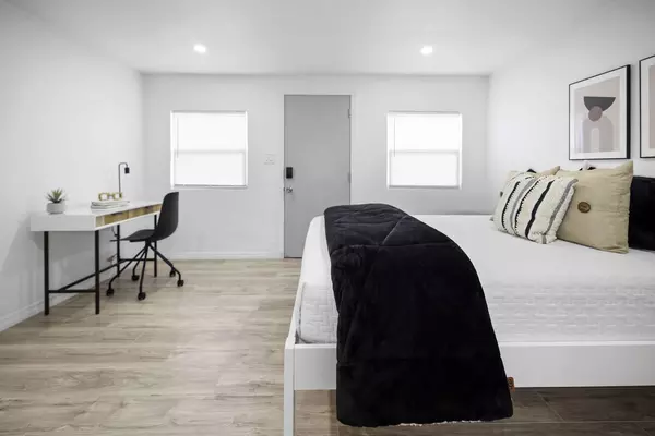 Coliving in Sulphur Springs - North Tampa, Tampa