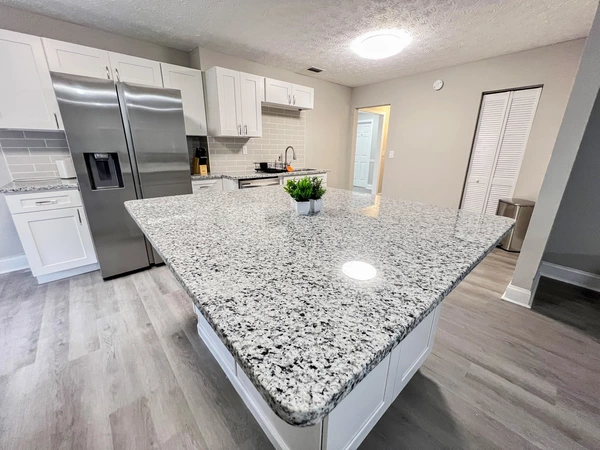 Coliving in Sans Pareil - Beaches, Jacksonville