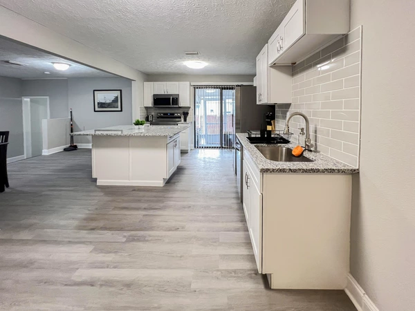 Coliving in Sans Pareil - Beaches, Jacksonville