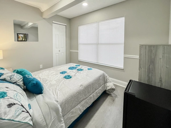 Coliving in Sans Pareil - Beaches, Jacksonville