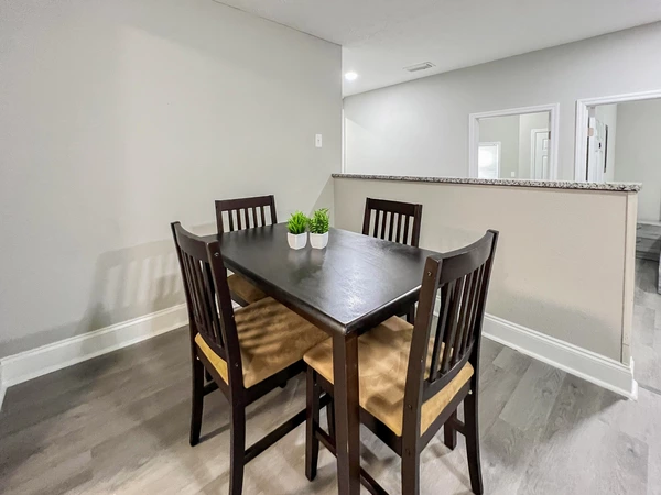 Coliving in Sans Pareil - Beaches, Jacksonville