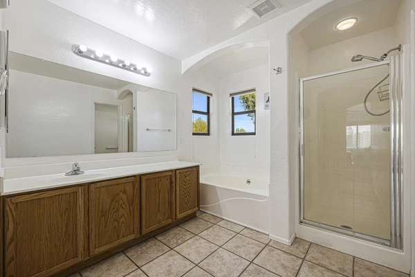 Coliving in Mesa - SE Valley, Phoenix