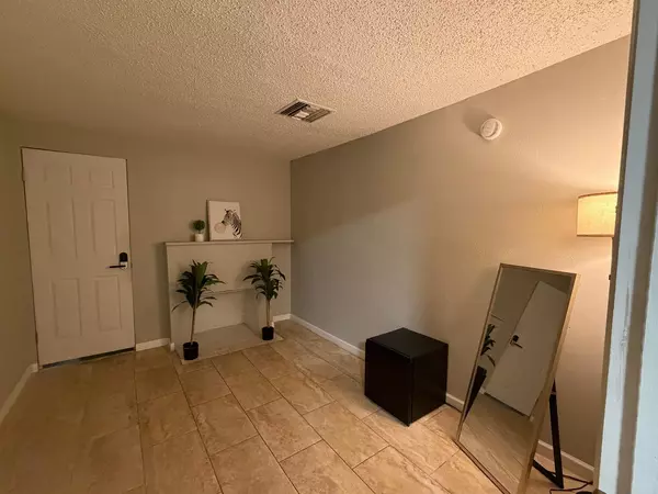 Coliving in Pine Hills - West Orlando, Orlando