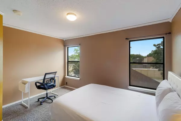 Coliving in Uptown Central - North SATX, San Antonio