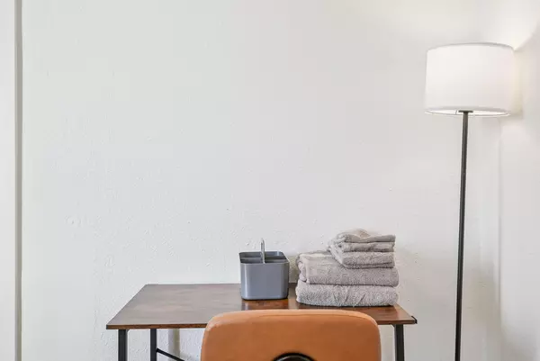 Coliving in Vancouver - Outer Portland, Portland