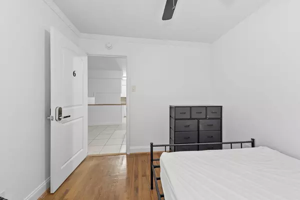 Coliving in Wolf Creek - Sw Dallas, Dallas