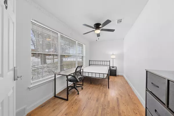 Coliving in Wolf Creek - Sw Dallas, Dallas
