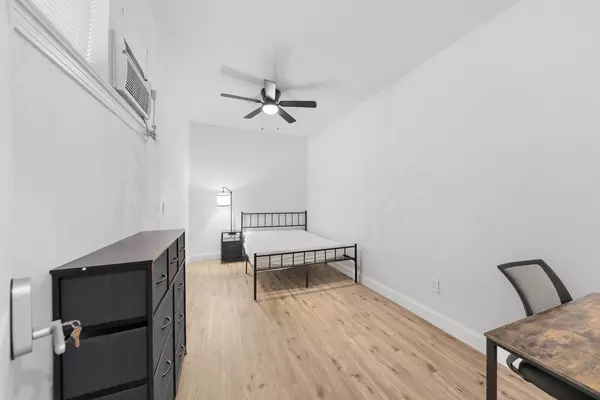 Coliving in Wolf Creek - Sw Dallas, Dallas