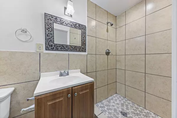 Coliving in Wolf Creek - Sw Dallas, Dallas