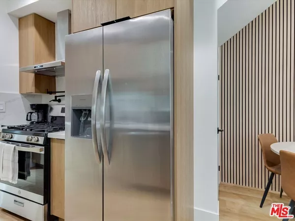 2 bedrooms apartment for rent in Mid City - Central Los Angeles, Los Angeles