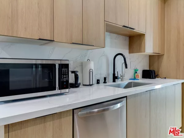 2 bedrooms apartment for rent in Mid City - Central Los Angeles, Los Angeles